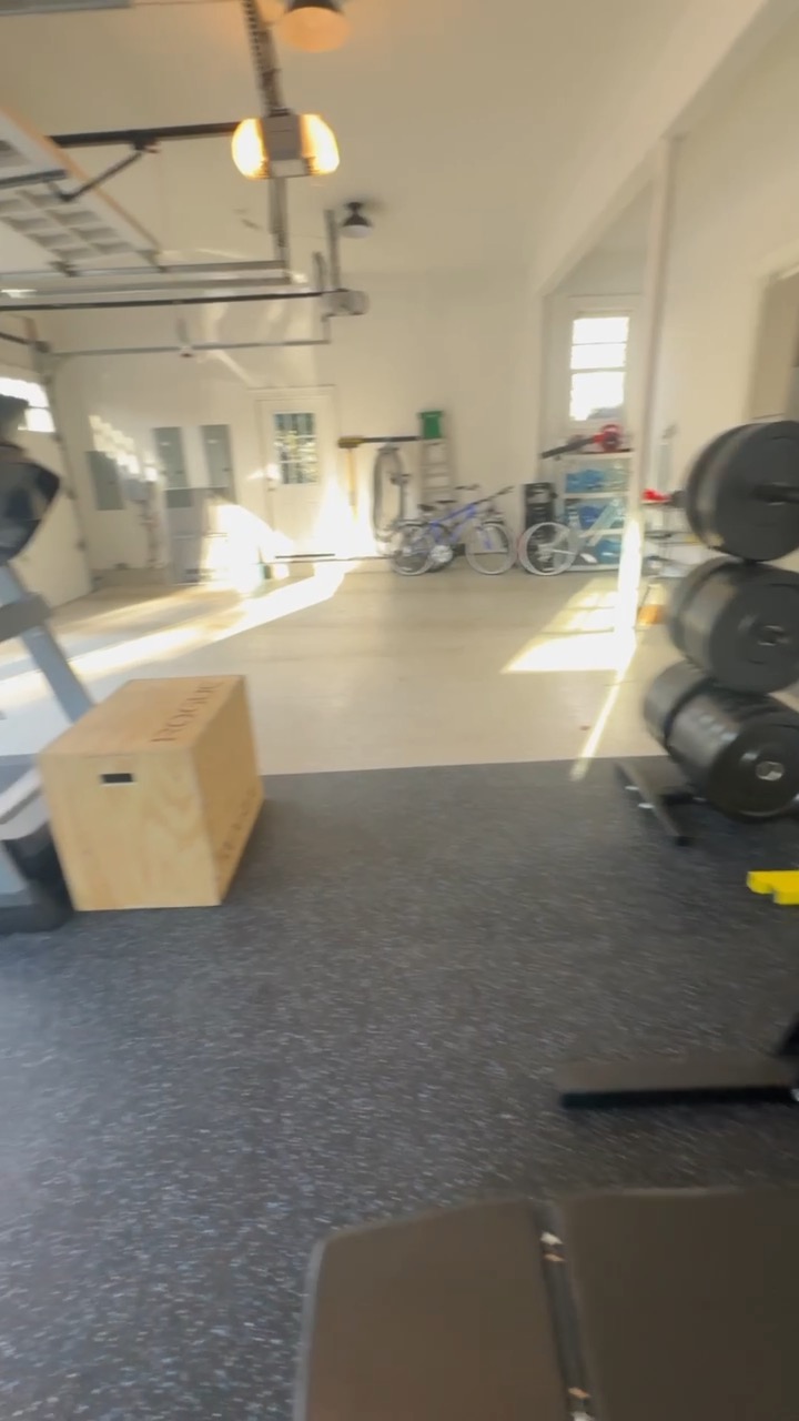 Oyster Bay Cove gym equipment and training floor